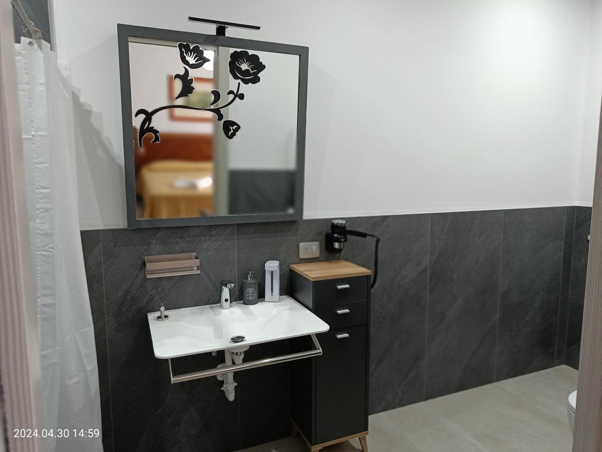 Villa Mariana Bed And Breakfast 살루초 외부 사진