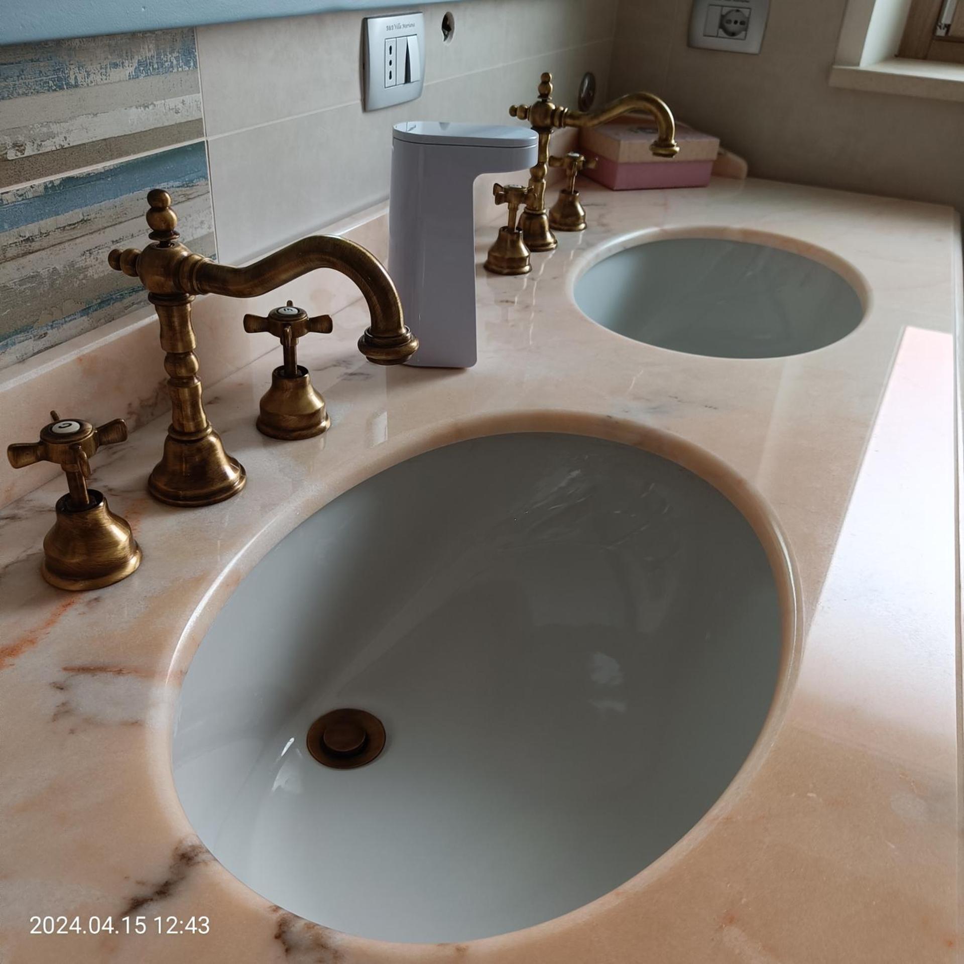 Villa Mariana Bed And Breakfast 살루초 외부 사진