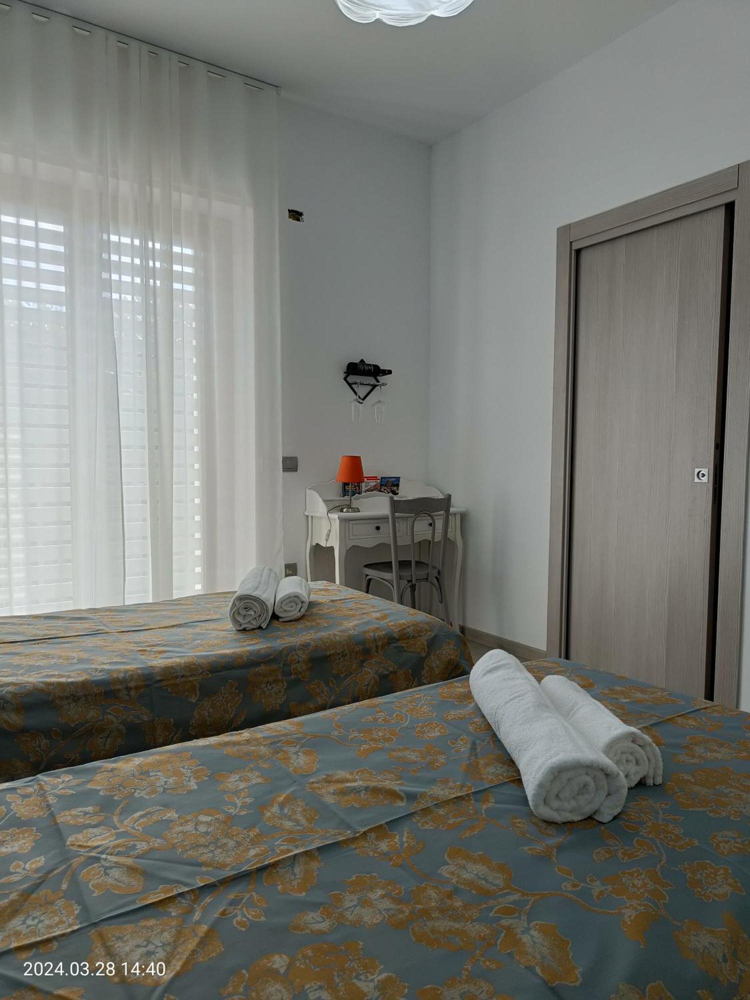 Villa Mariana Bed And Breakfast 살루초 외부 사진